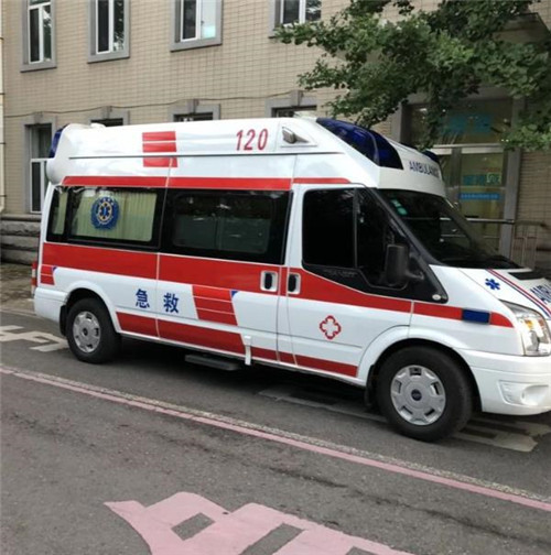 商南选择我们的救护车出租,开启安心转院之旅